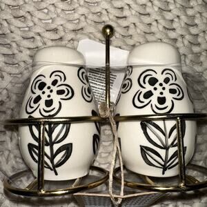 Made In India Black Flowers With Leaves Salt And Pepper Shakers